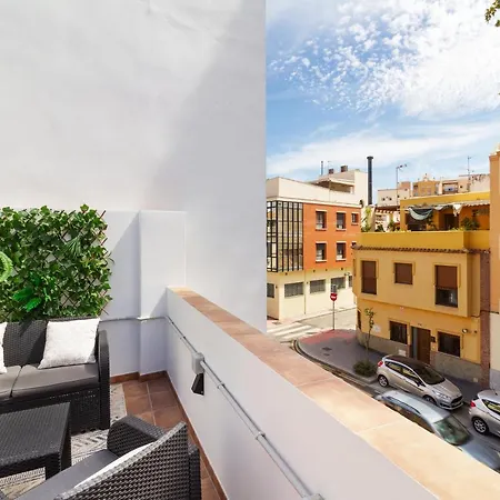 Barcelo 21: Centrally Located Attic with Terrace and Studio Retreat Malaga Exterior photo