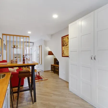 Barcelo 21: Centrally Located Attic with Terrace and Studio Retreat Malaga Exterior photo