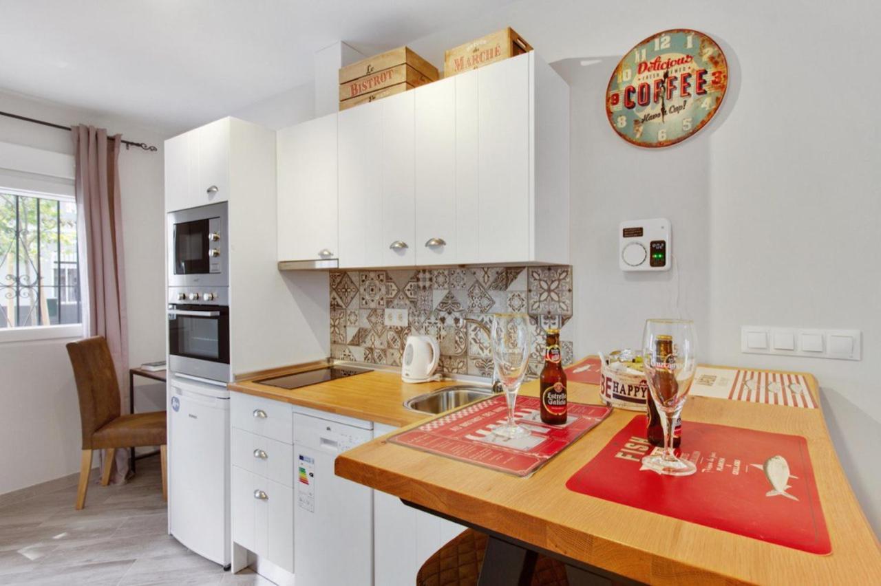 Appartement Barcelo 21, Parking On Request, Atico With Terrace & With Patio, Center, Breakfast Included, Quite Neighborhood, Bc