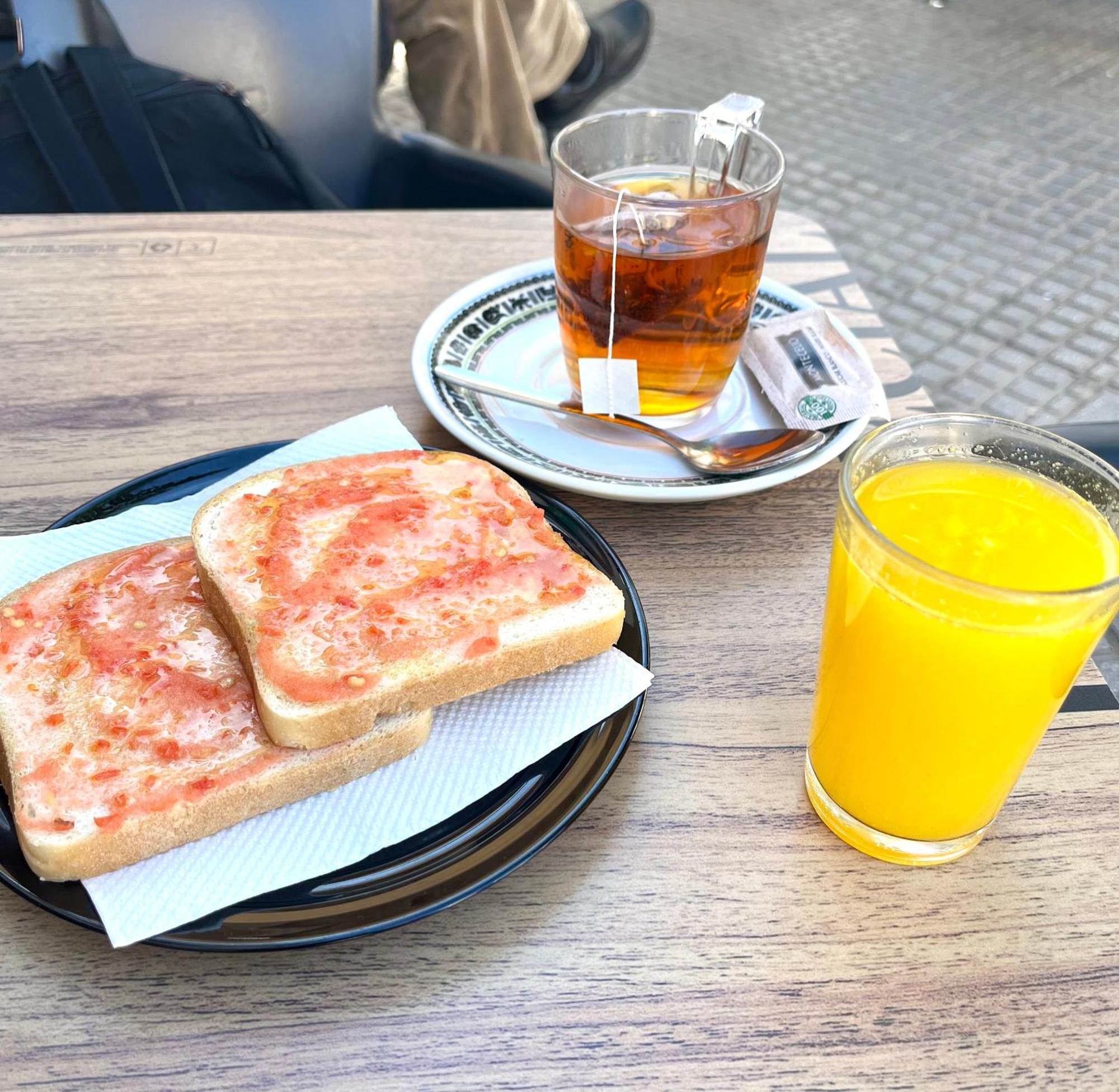 Appartement Barcelo 21, Parking On Request, Atico With Terrace & With Patio, Center, Breakfast Included, Quite Neighborhood, Bc Málaga